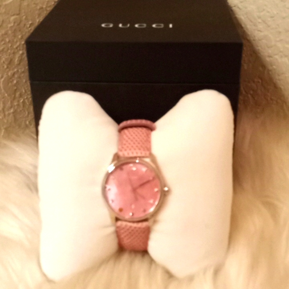 Gucci Pink Snakeskin Leather Band Watch - Picture 8 of 13